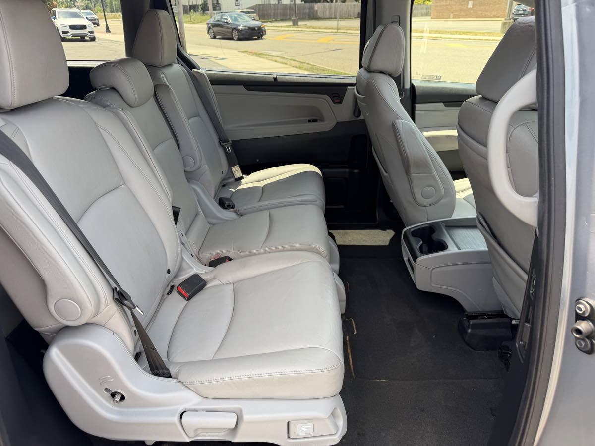 Used 2019 Honda Odyssey EX-L image 16