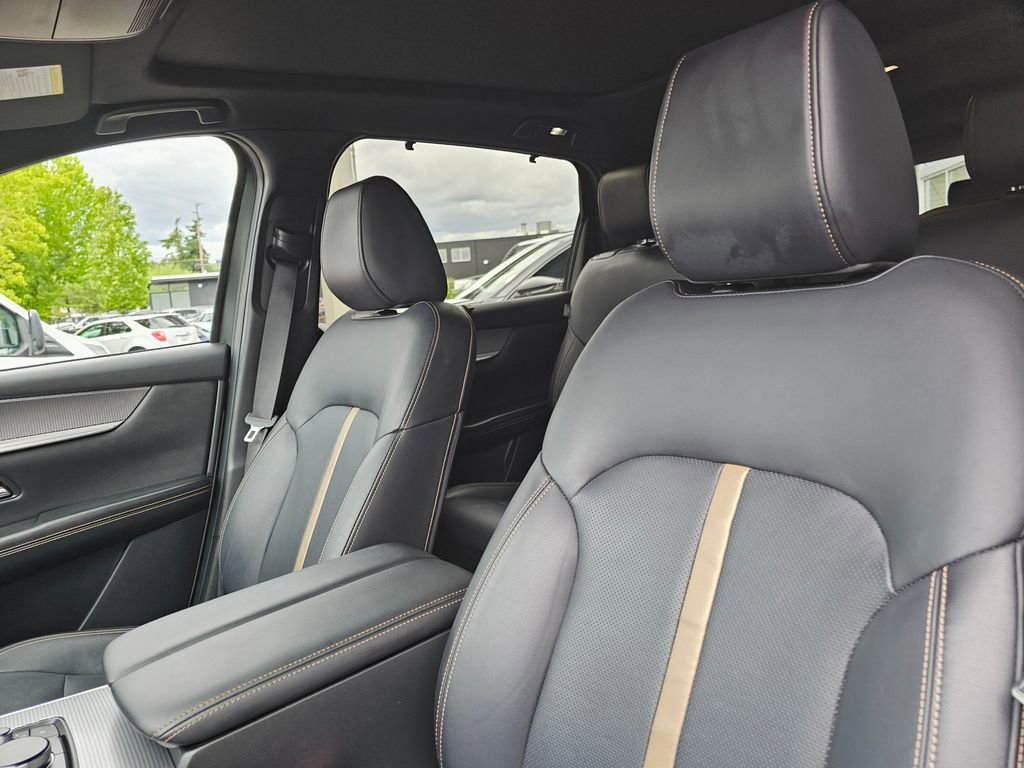 Used 2024 MAZDA CX-90 Plug-In Hybrid w/ Premium Plus image 25