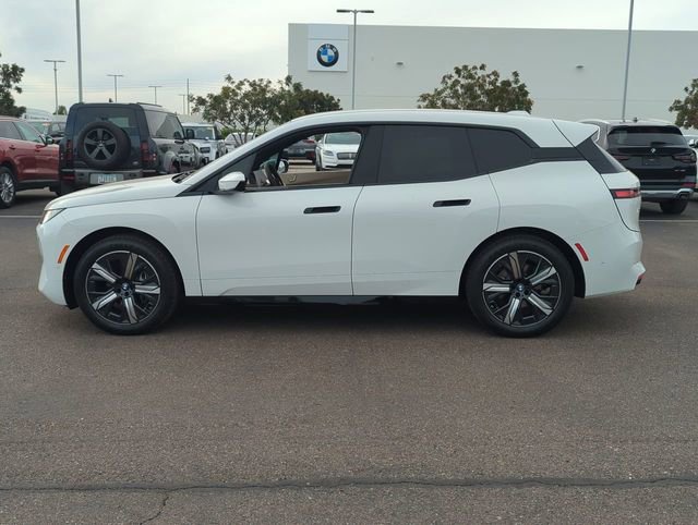 New 2026 BMW iX xDrive45 w/ Premium Package image 9