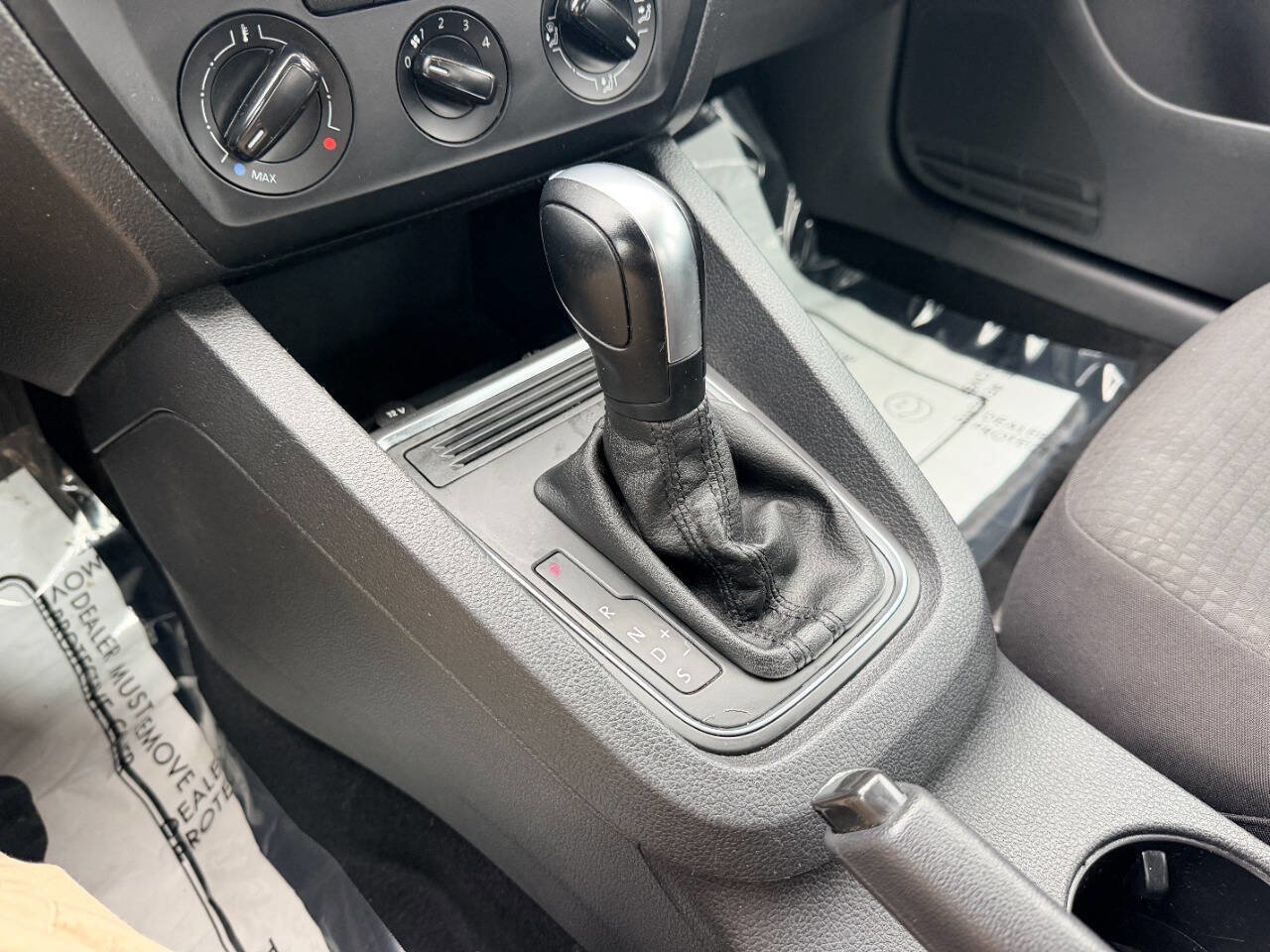 Used 2015 Volkswagen Jetta S w/ Welcome Package image 38