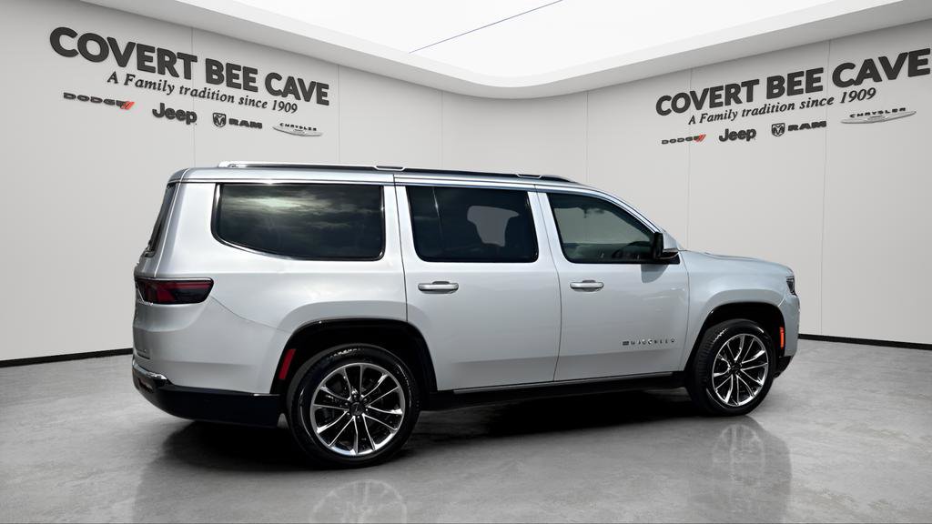 Used 2022 Jeep Wagoneer Series III w/ Premium Group I image 10