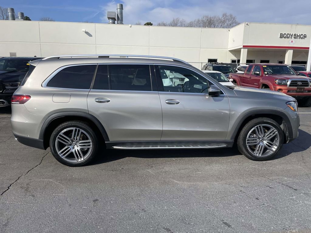 Used 2021 Mercedes-Benz GLS 450 4MATIC image 11