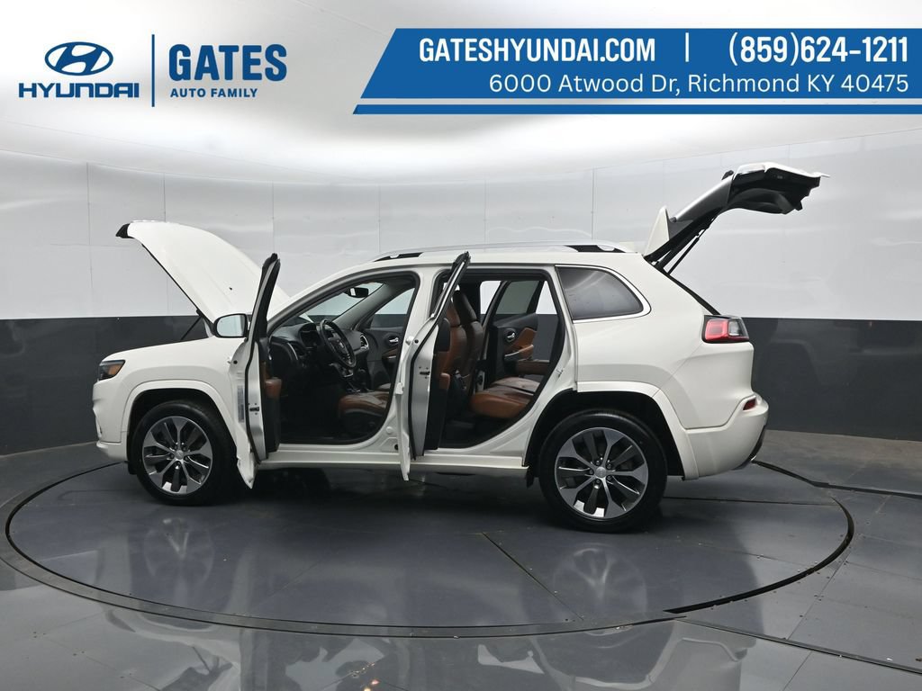 Used 2019 Jeep Cherokee Overland AWD/4WD image 55
