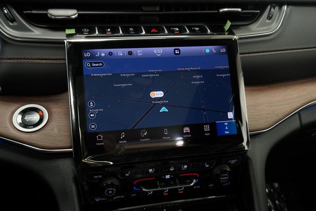 New 2025 Jeep Grand Cherokee L Summit w/ Obsidian Package image 23