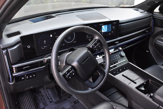 Used 2024 Hyundai Santa Fe Calligraphy image 14