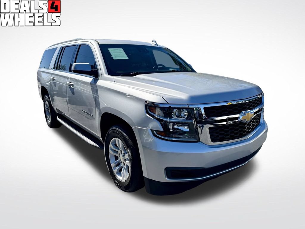 Used 2019 Chevrolet Suburban LT AWD/4WD image 3