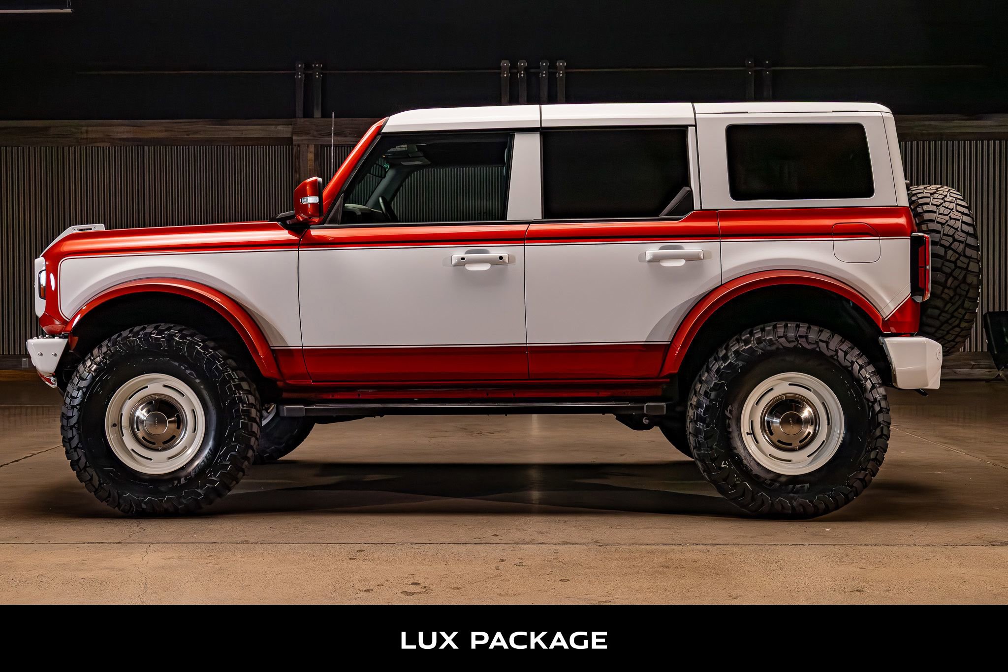 Used 2023 Ford Bronco Wildtrak AWD/4WD image 6