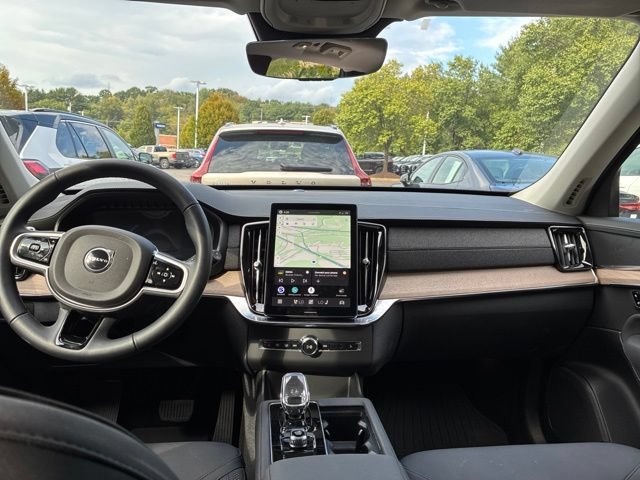 Used 2026 Volvo XC90 B6 Plus w/ Protection Package AWD/4WD image 13