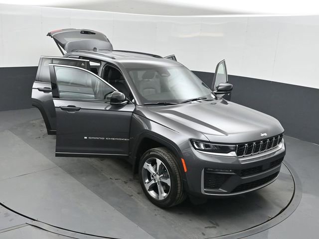 New 2026 Jeep Grand Cherokee Limited w/ Trailer Tow Package image 50