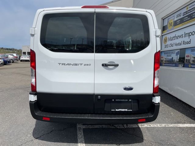 Used 2024 Ford Transit 250 Low Roof w/ Exterior Upgrade Package RWD image 4