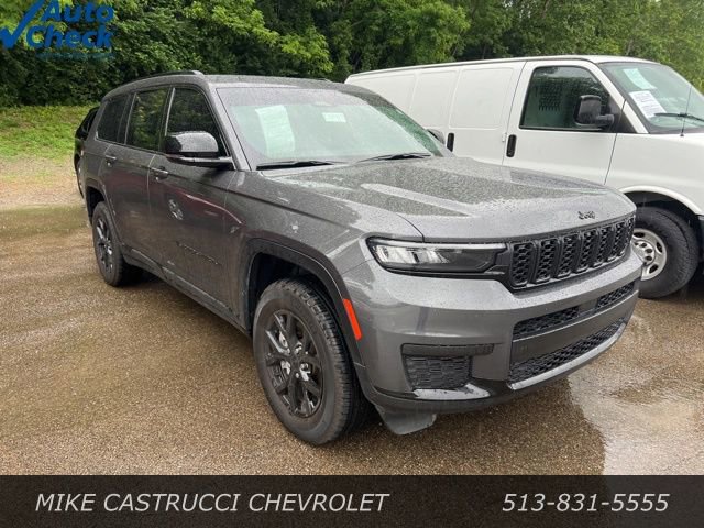 Used 2024 Jeep Grand Cherokee L Altitude AWD/4WD image 2