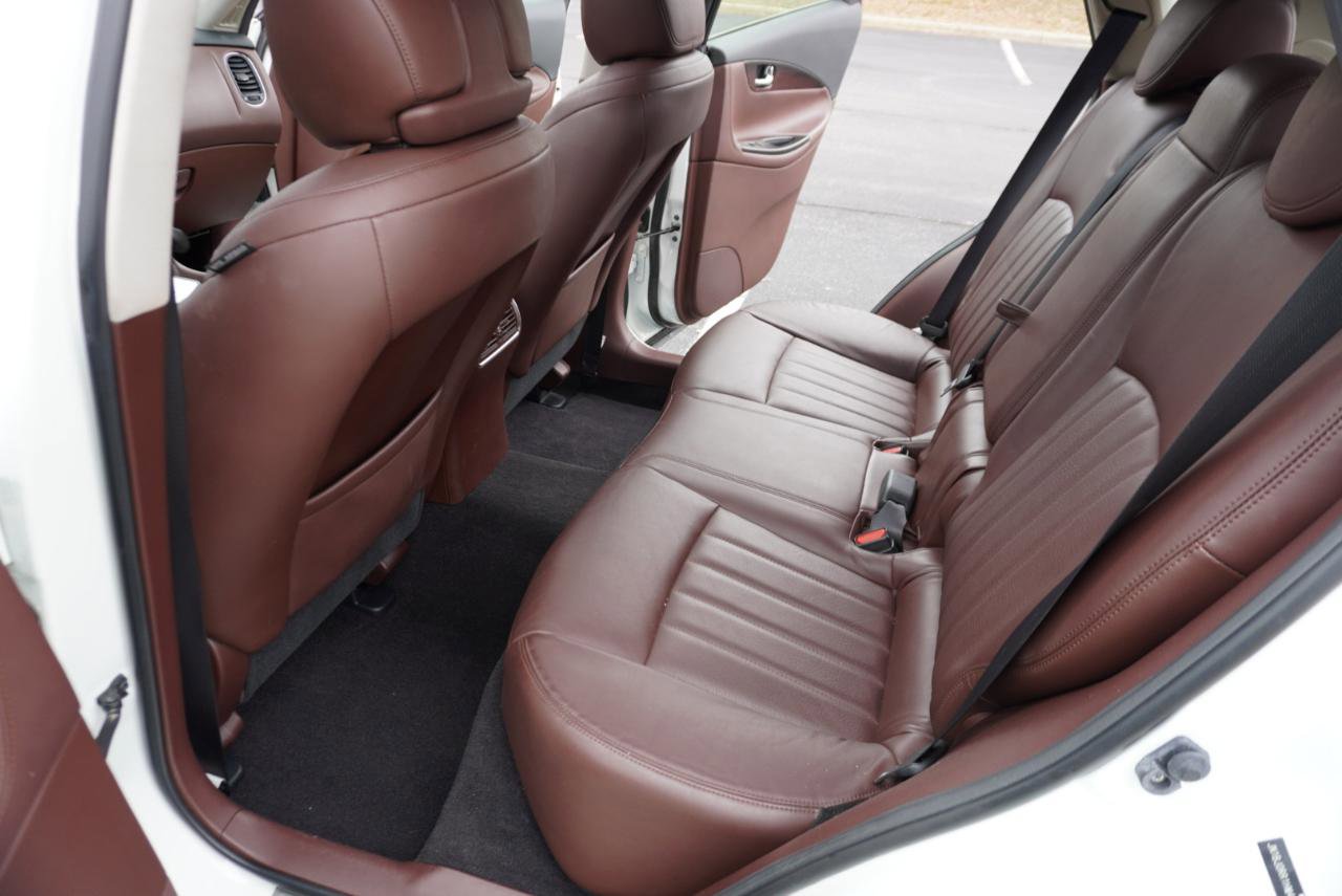 Used 2017 INFINITI QX50 AWD w/ Technology Package image 23