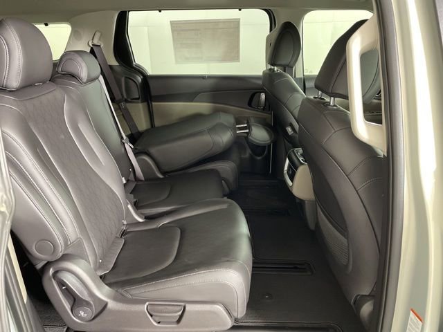 New 2026 Kia Carnival EX image 44