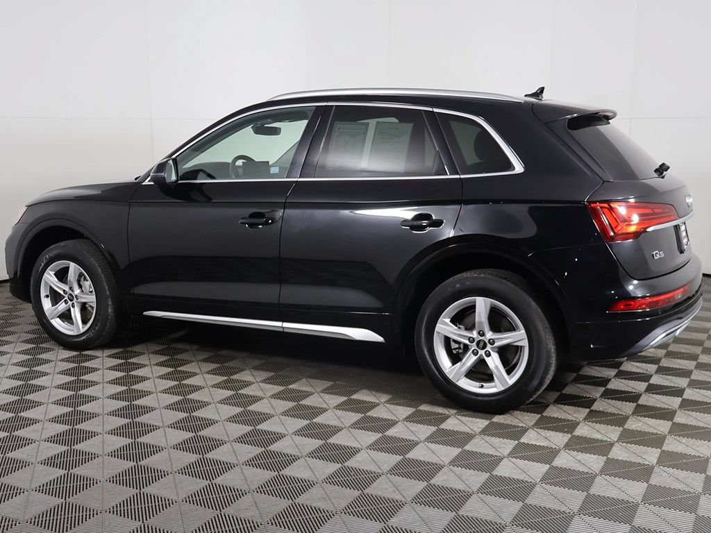 Used 2023 Audi Q5 2.0T Premium w/ Convenience Package AWD/4WD image 14
