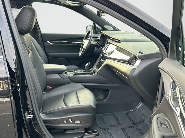 Certified 2023 Cadillac XT6 Premium Luxury w/ Technology Package image 21