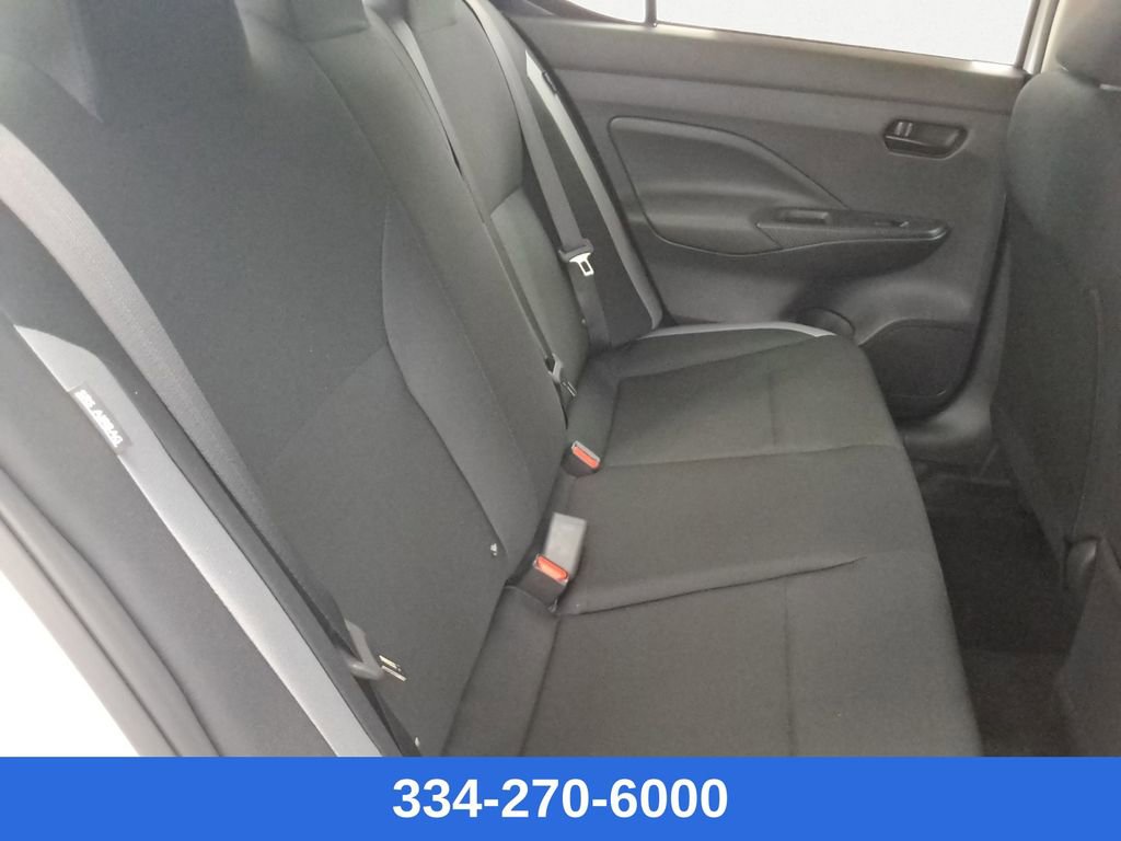 Used 2025 Nissan Versa S w/ Trunk Package image 15