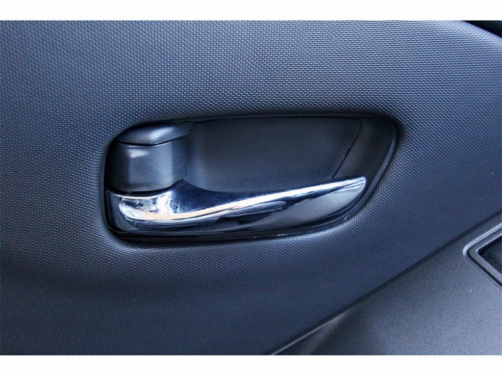 Certified 2024 Nissan Frontier SV w/ SV Convenience Package image 18