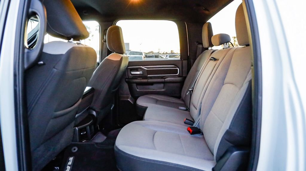 Used 2024 RAM 3500 Big Horn image 22