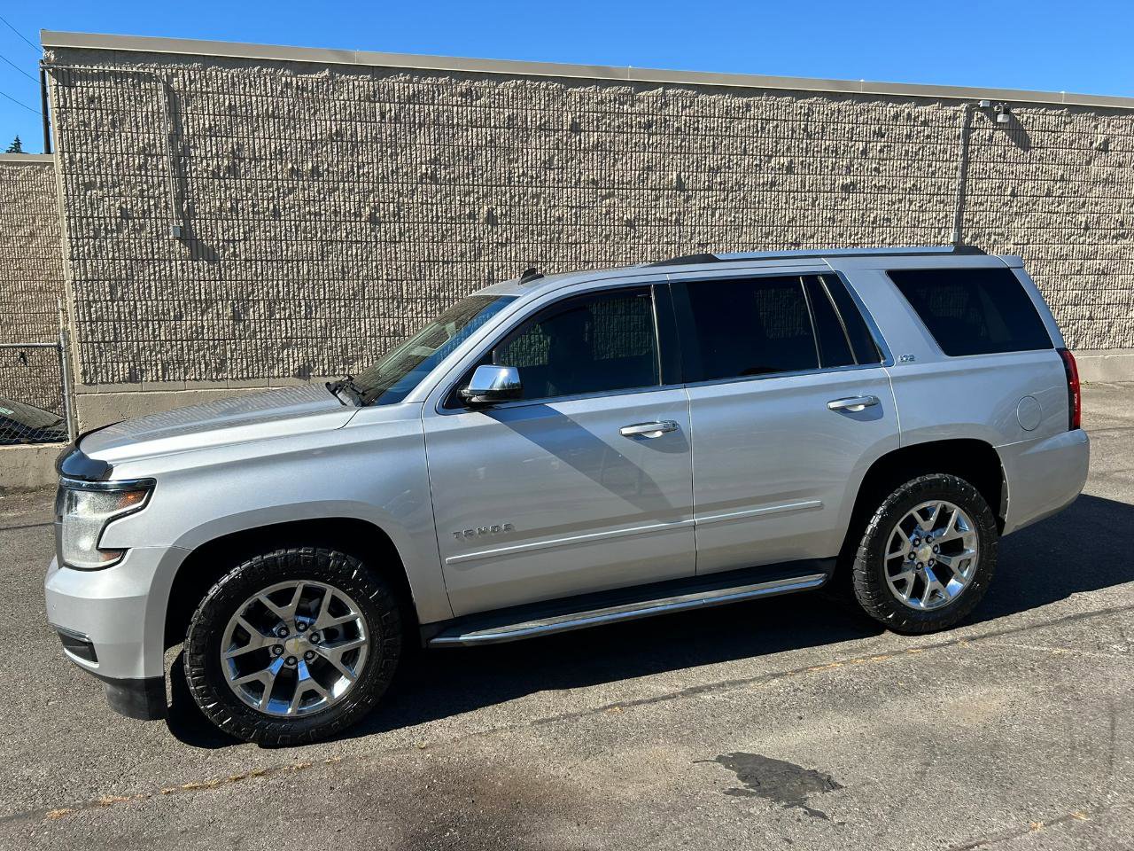 Used 2015 Chevrolet Tahoe LTZ w/ Max Trailering Package AWD/4WD image 8