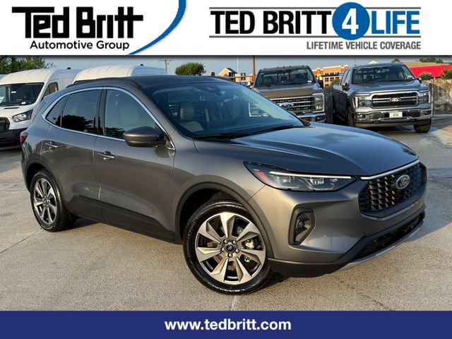 Used 2025 Ford Escape Platinum FWD video 1