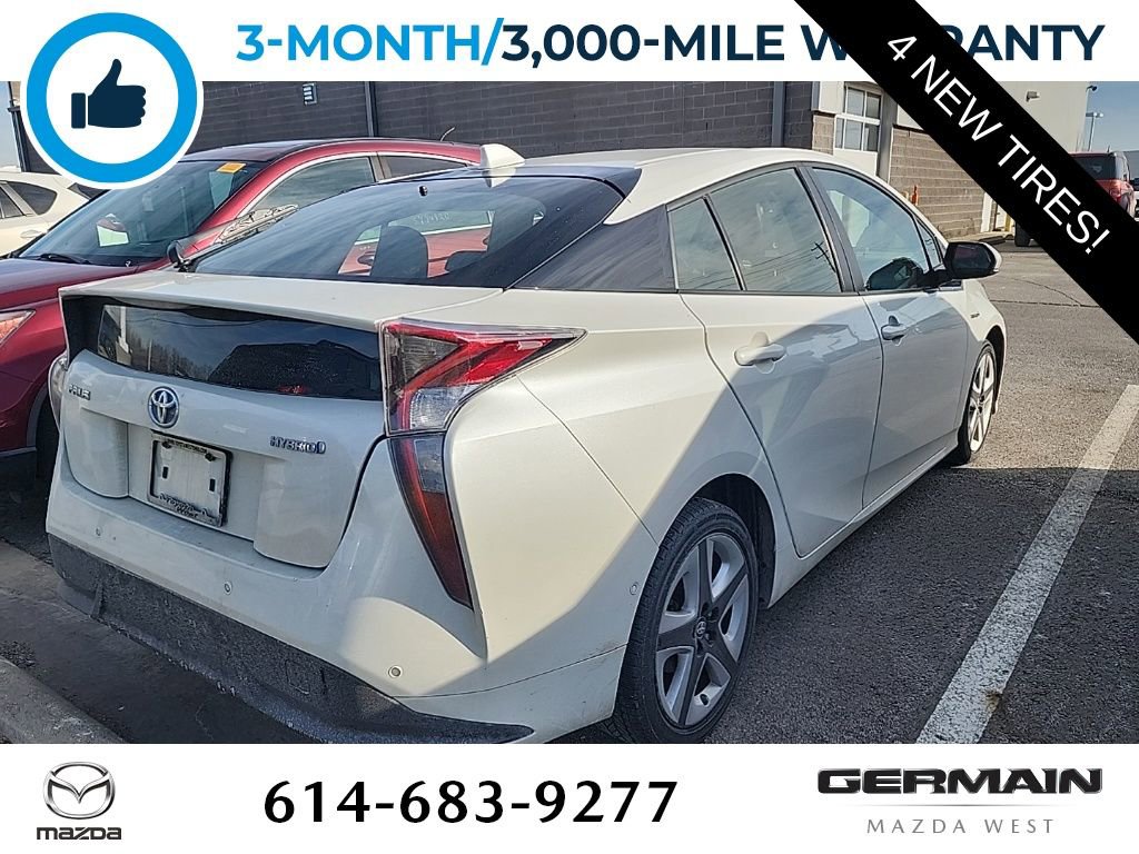 Used 2018 Toyota Prius Four image 6