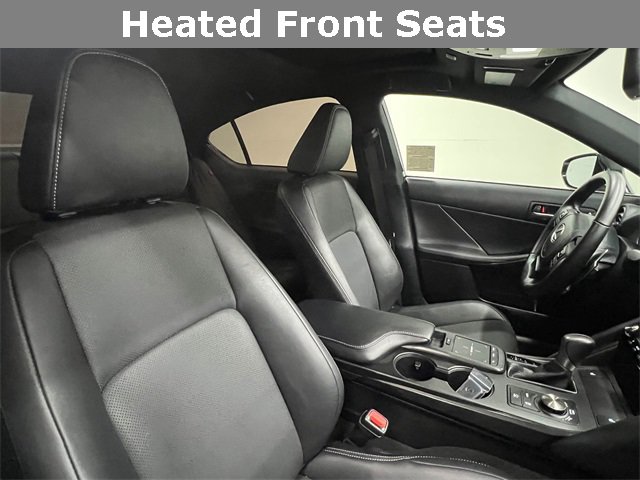 Certified 2024 Lexus IS 300 F Sport image 11