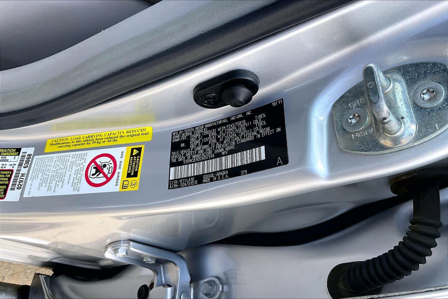 Used 2012 Toyota Highlander Limited w/ Tow Pkg FWD image 30