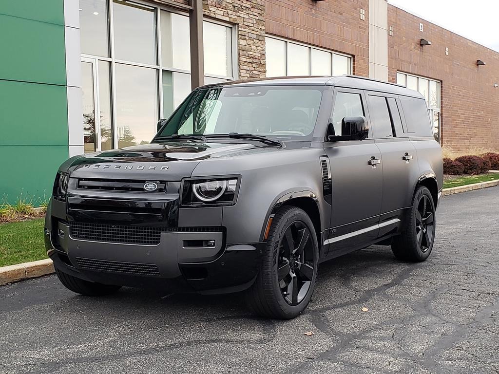 New 2026 Land Rover Defender 130 V8 image 1
