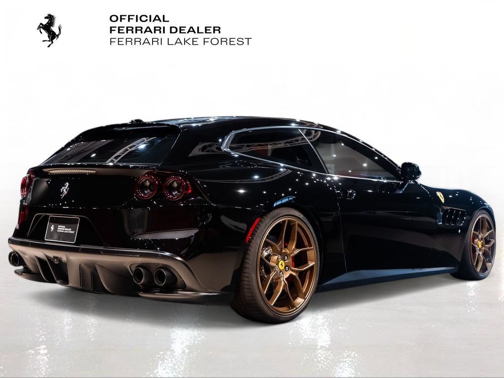 Used 2018 Ferrari GTC4Lusso AWD/4WD image 10