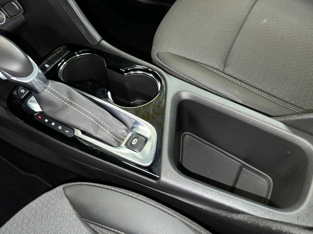 Certified 2023 Buick Encore GX Select w/ Sport Touring Package image 16