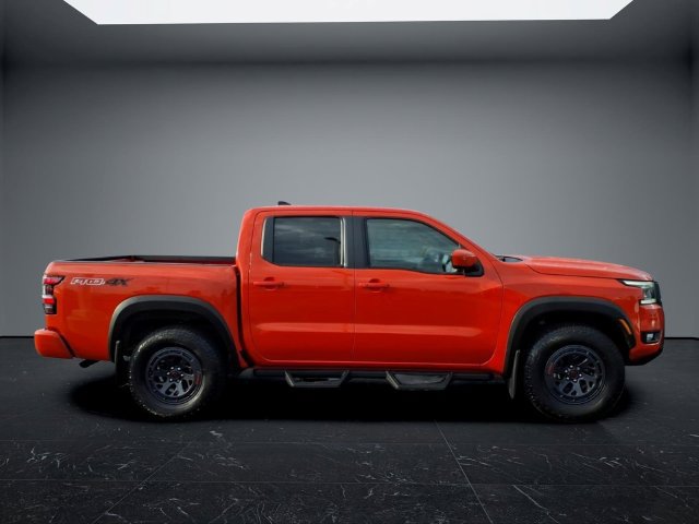 Certified 2025 Nissan Frontier PRO-4X AWD/4WD image 2