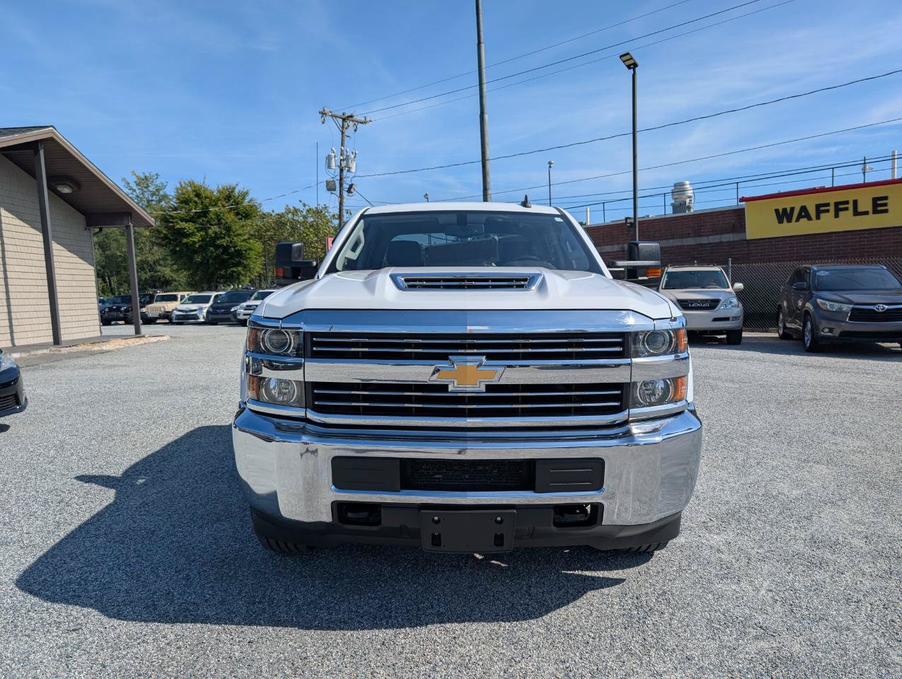 Used 2018 Chevrolet Silverado 2500 LT RWD image 2