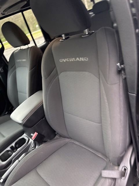 Used 2023 Jeep Gladiator Overland w/ LED Lighting Group image 14