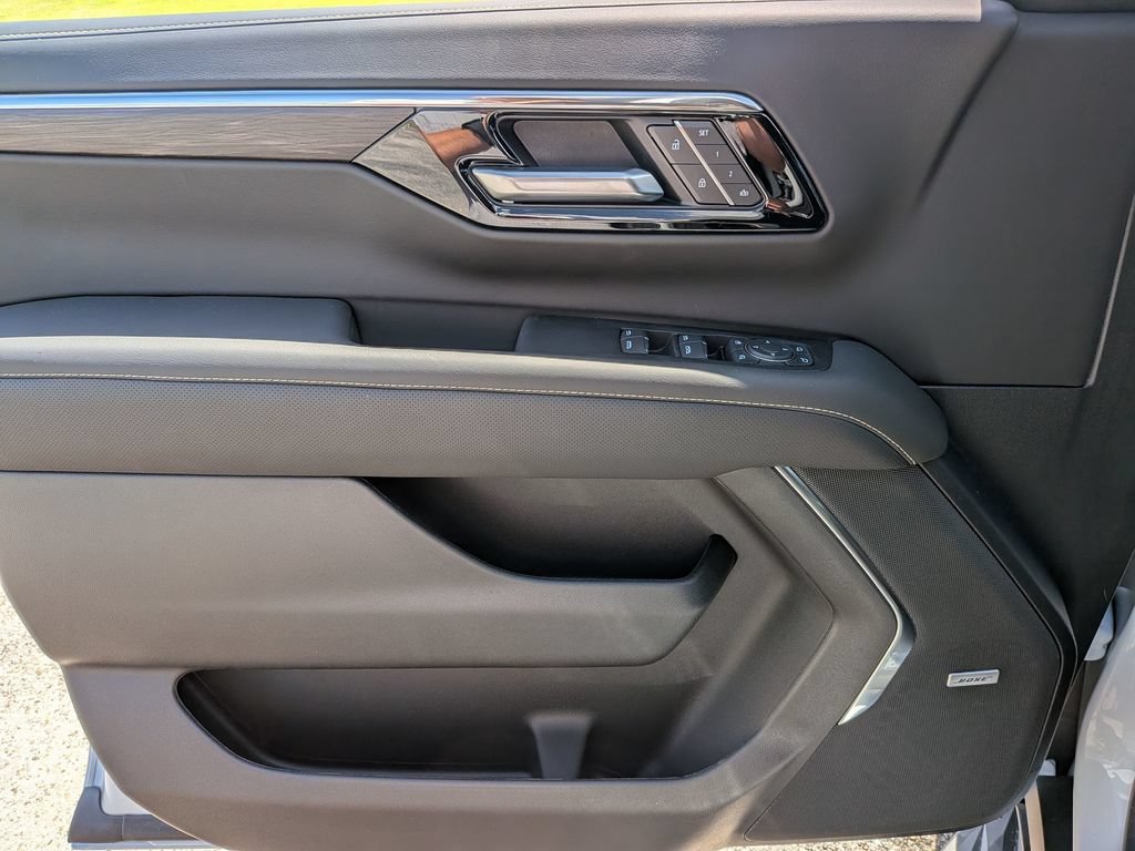 New 2026 Chevrolet Tahoe Premier w/ Sun And Tow Package RWD image 31