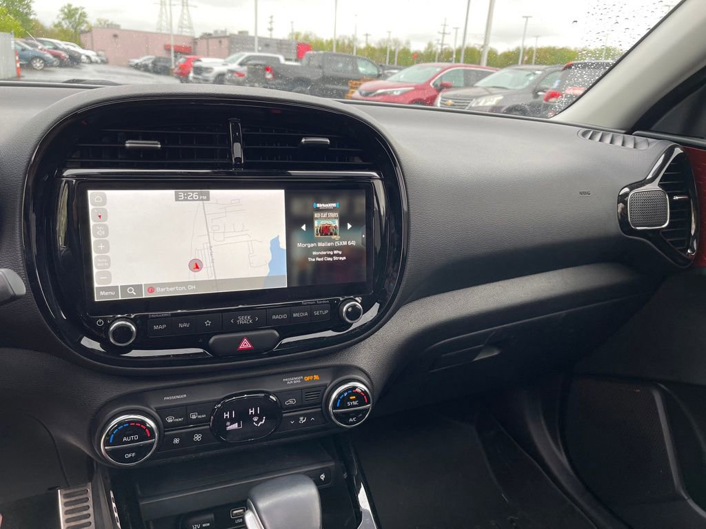 Used 2023 Kia Soul GT-Line w/ GT-Line Technology Package FWD image 15
