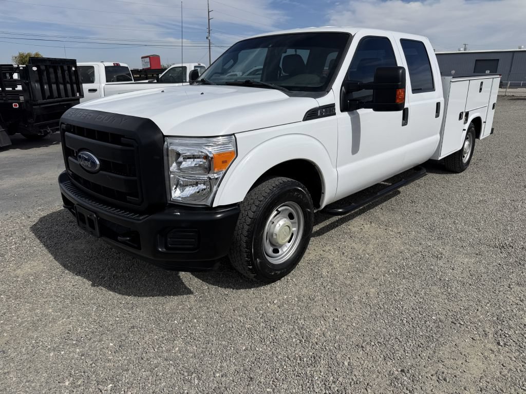 Used 2016 Ford F350 XL RWD image 2