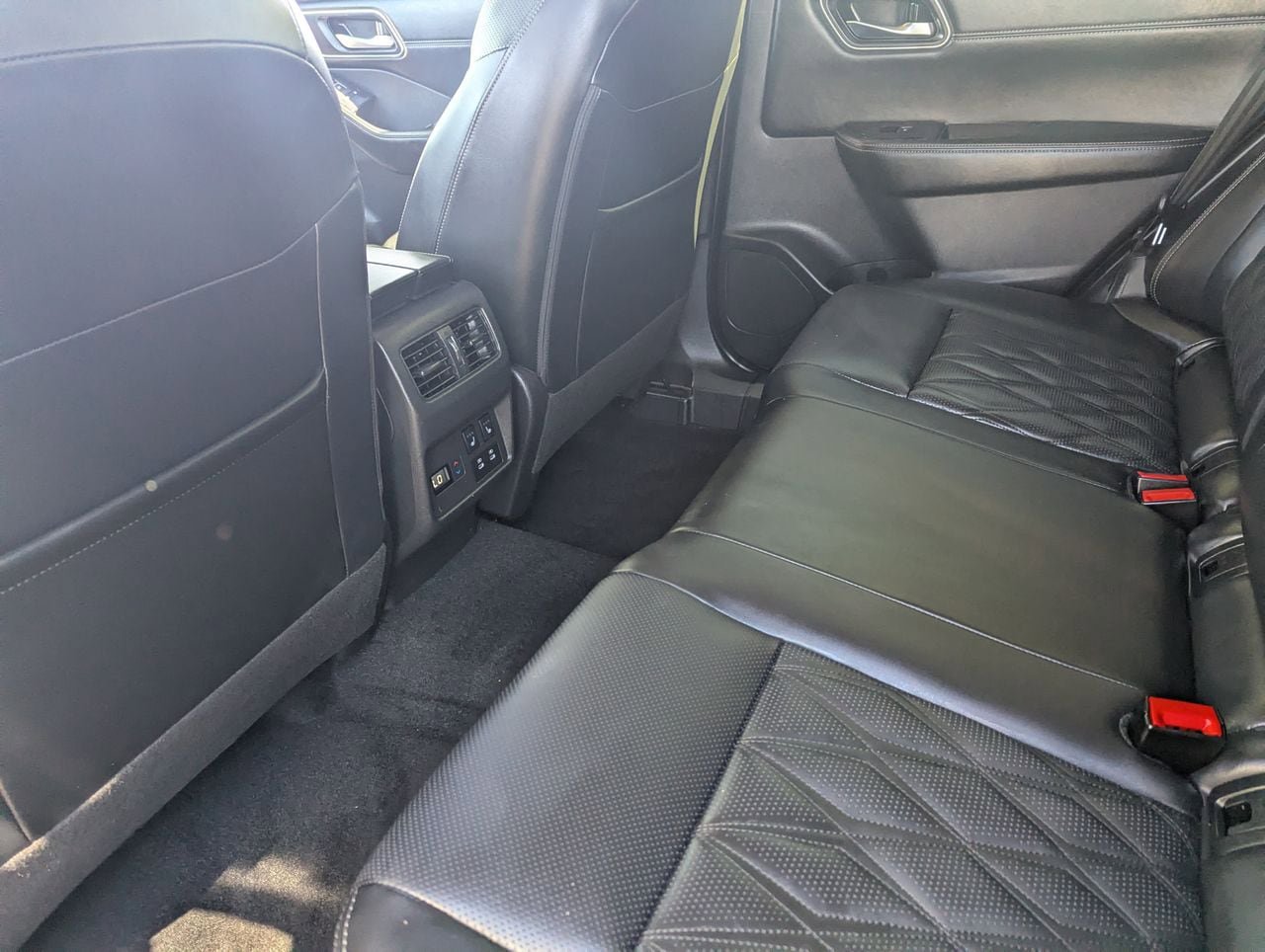 Certified 2024 Nissan Rogue Platinum w/ Platinum Premium Package image 16