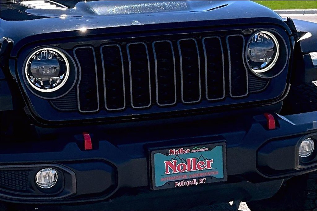 Used 2024 Jeep Wrangler Unlimited Rubicon AWD/4WD image 28