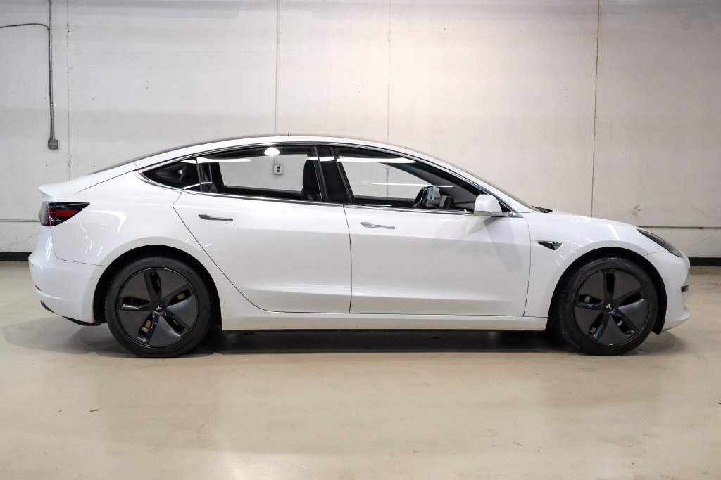 Used 2018 Tesla Model 3 Long Range RWD image 7