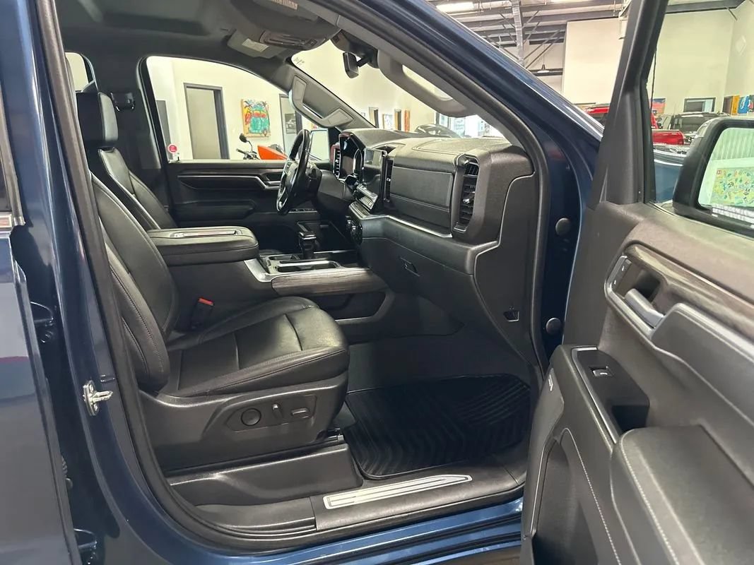 Used 2022 Chevrolet Silverado 1500 LTZ w/ Max Trailering Package AWD/4WD image 87