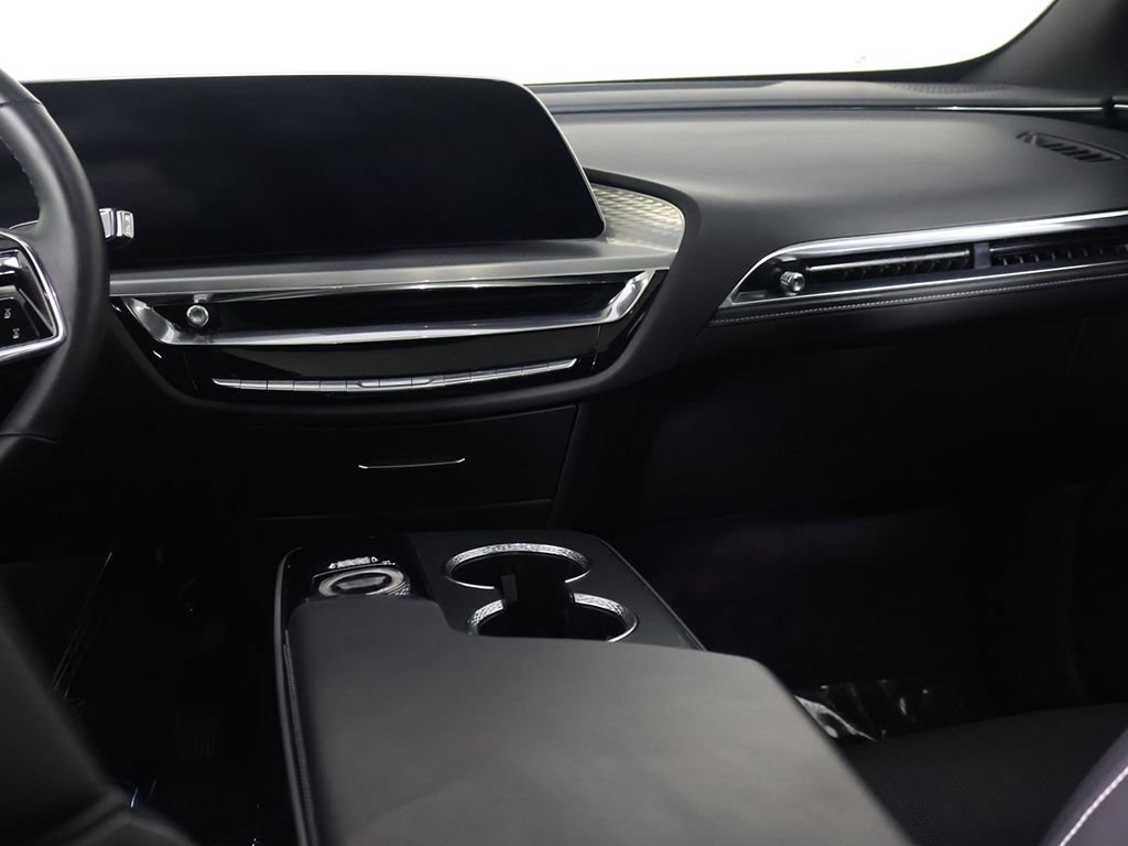 Used 2024 Cadillac Lyriq Luxury RWD image 48