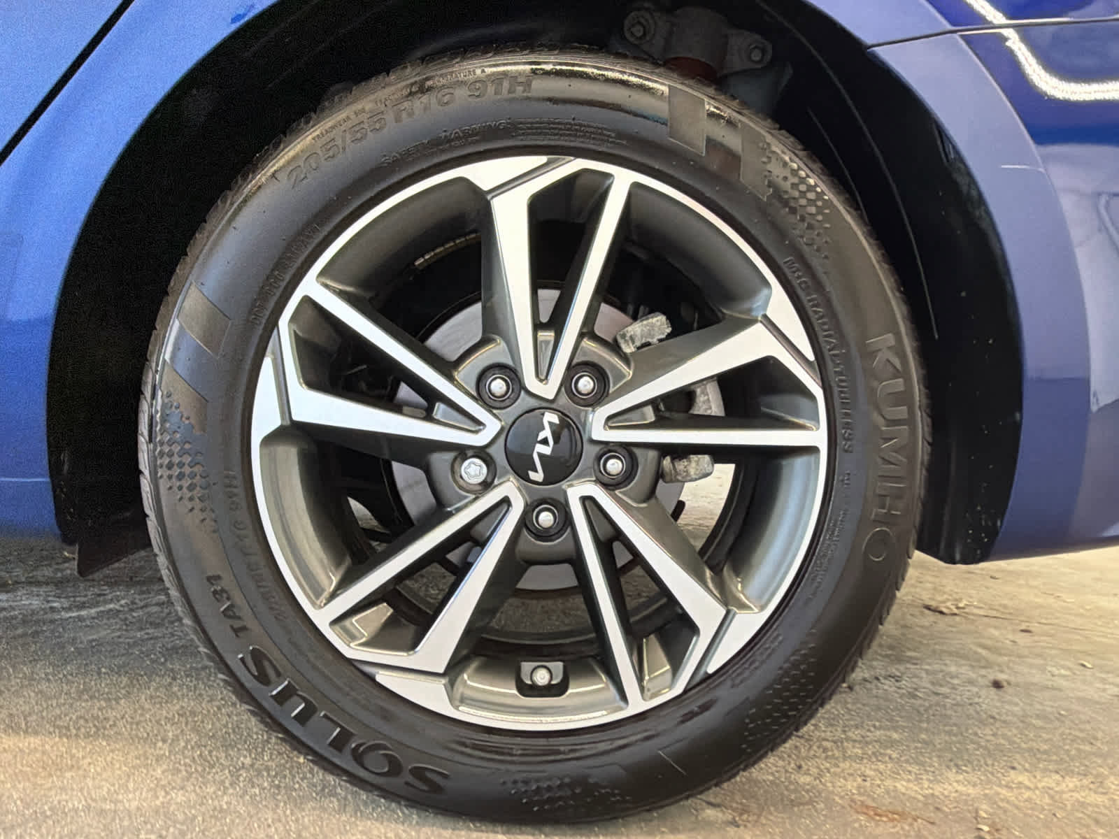 Used 2023 Kia Forte LXS FWD image 10
