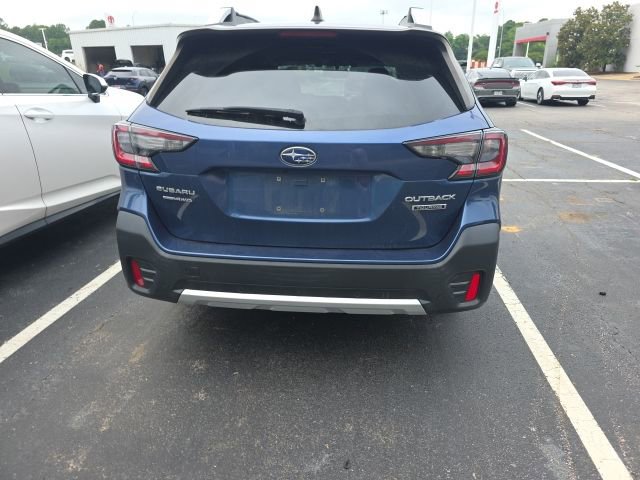 Used 2022 Subaru Outback Touring AWD/4WD image 6