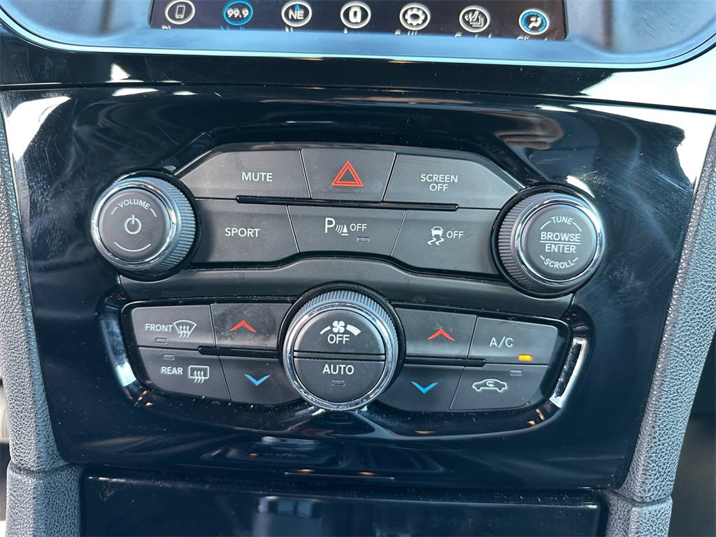 Used 2023 Chrysler 300 S image 22