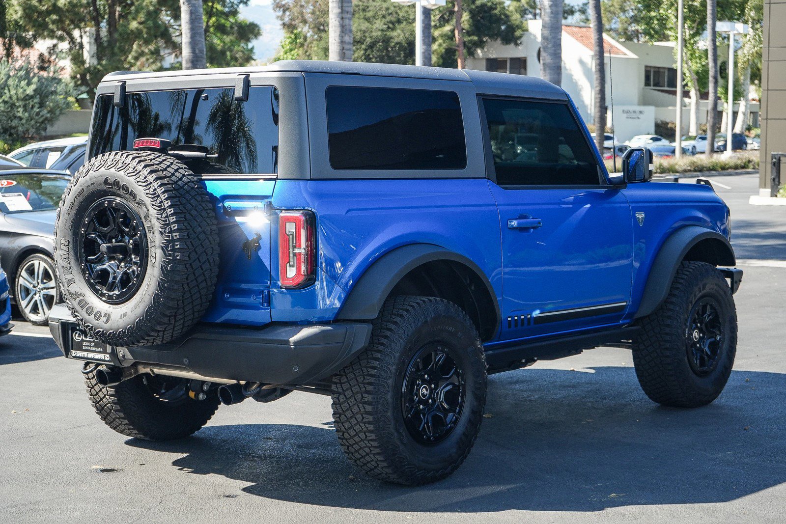 Used 2021 Ford Bronco First Edition AWD/4WD image 6