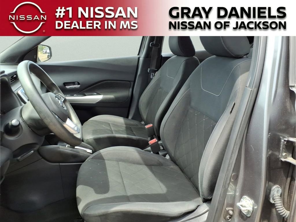 Used 2019 Nissan Kicks SV w/ Exterior Package image 23