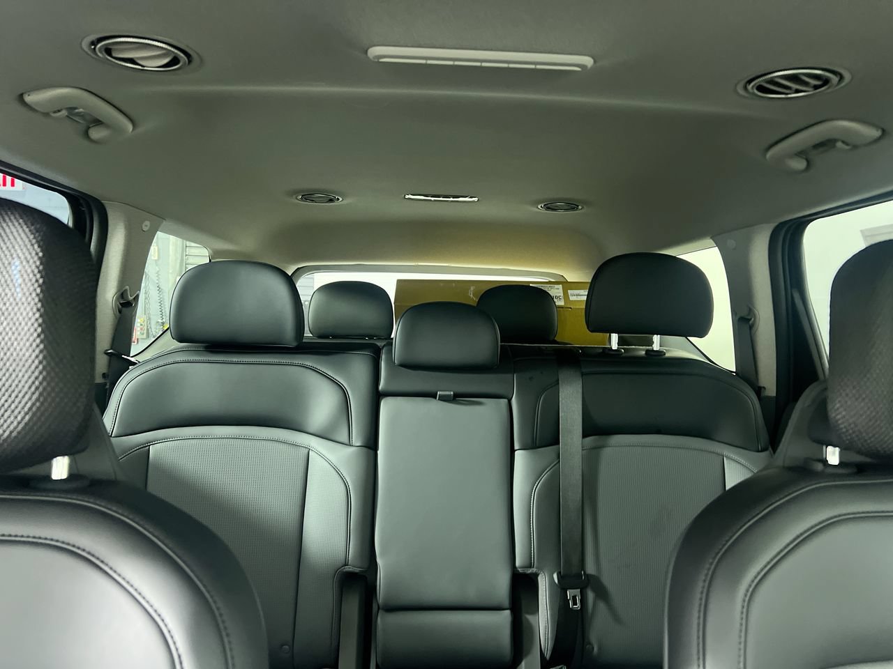 New 2026 Kia EV9 Light RWD image 32