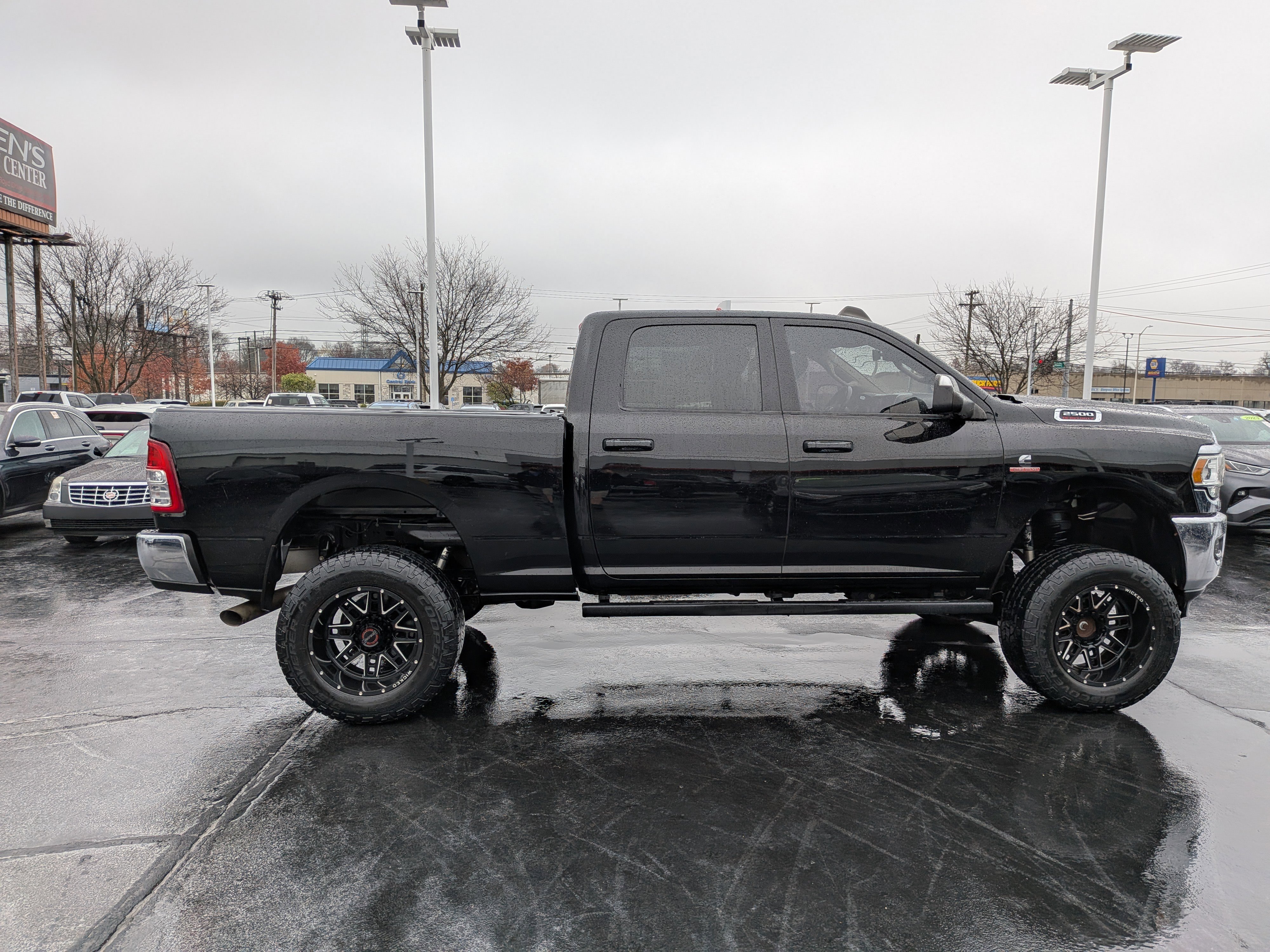 Used 2020 RAM 2500 Big Horn w/ Level 1 Equipment Group image 11