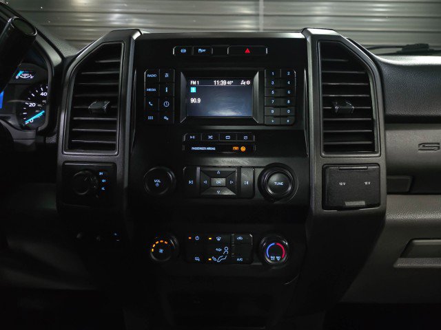 Used 2020 Ford F450 XL w/ Power Equipment Group image 22