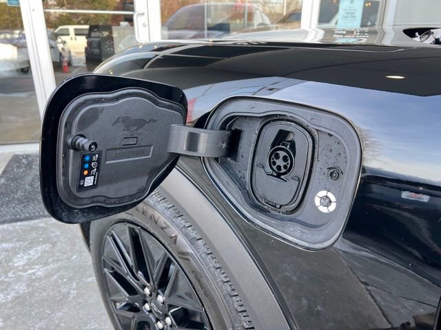 Used 2025 Ford Mustang Mach-E Select w/ Comfort Package Lite image 28